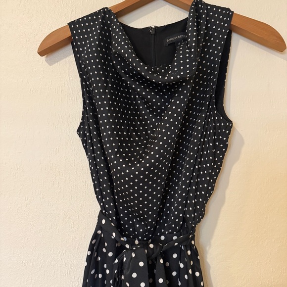 Banana Republic Polka Dot Dress - Picture 2 of 6